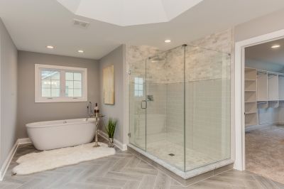 Glass Enclosed Shower and Tub Combo